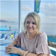 Docente di matematica impartisce lezioni per ragazzi delle scuole medie. Online e presenziali. Prima lezione gratis